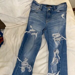 Light wash ripped mom jeans, size 1